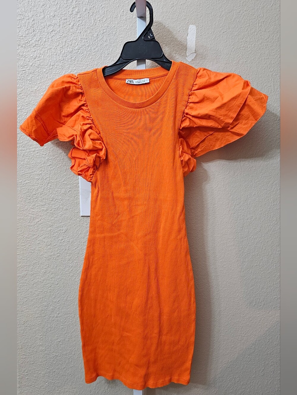 Zara Bright Orange Puff-Sleeve Midi Dress S